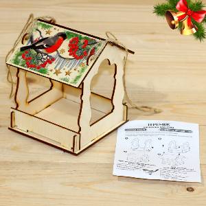 Сувенир Кормушка в Менделеево